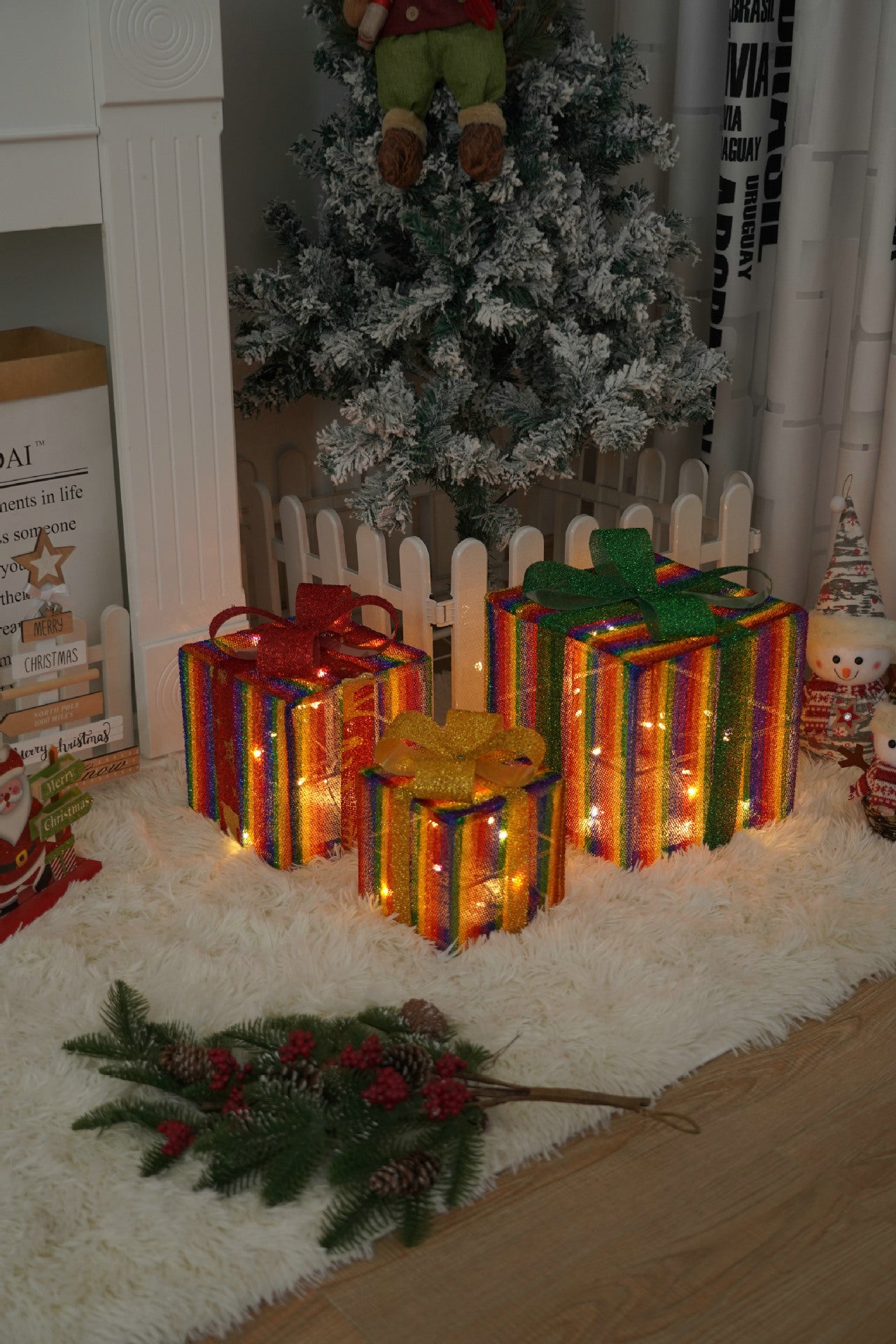 Remote Control Christmas Gift Box Lights Christmas Three-piece Decoration - MerryHaus