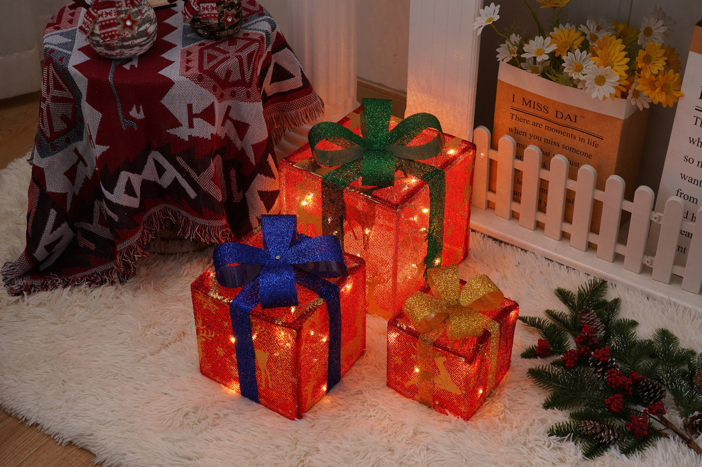 Remote Control Christmas Gift Box Lights Christmas Three-piece Decoration - MerryHaus